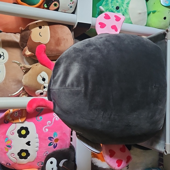 Squishmallows Ladee the Ladybug Valentine's Day Toy Plush 11" - Picture 3 of 3